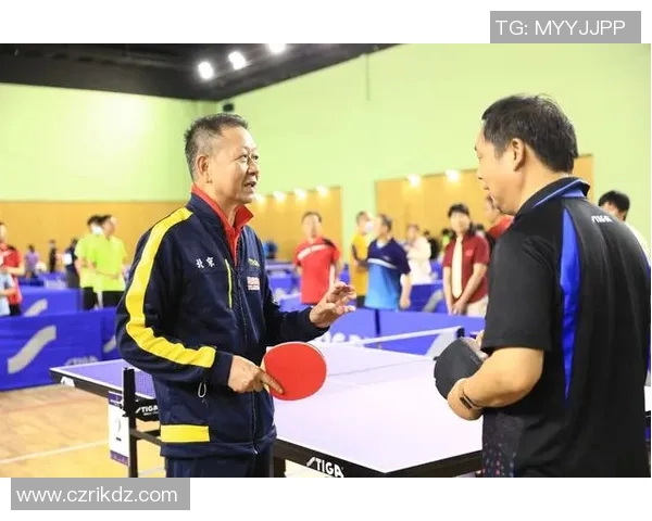 冠军教练亲授战术秘诀,球员大呼受益匪浅 冠军教练亲授战术秘诀,球员大呼受益匪浅