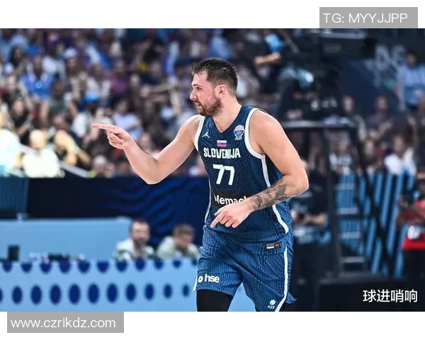 东契奇场上行为引发热议 球迷纷纷炸锅到底发生了什么